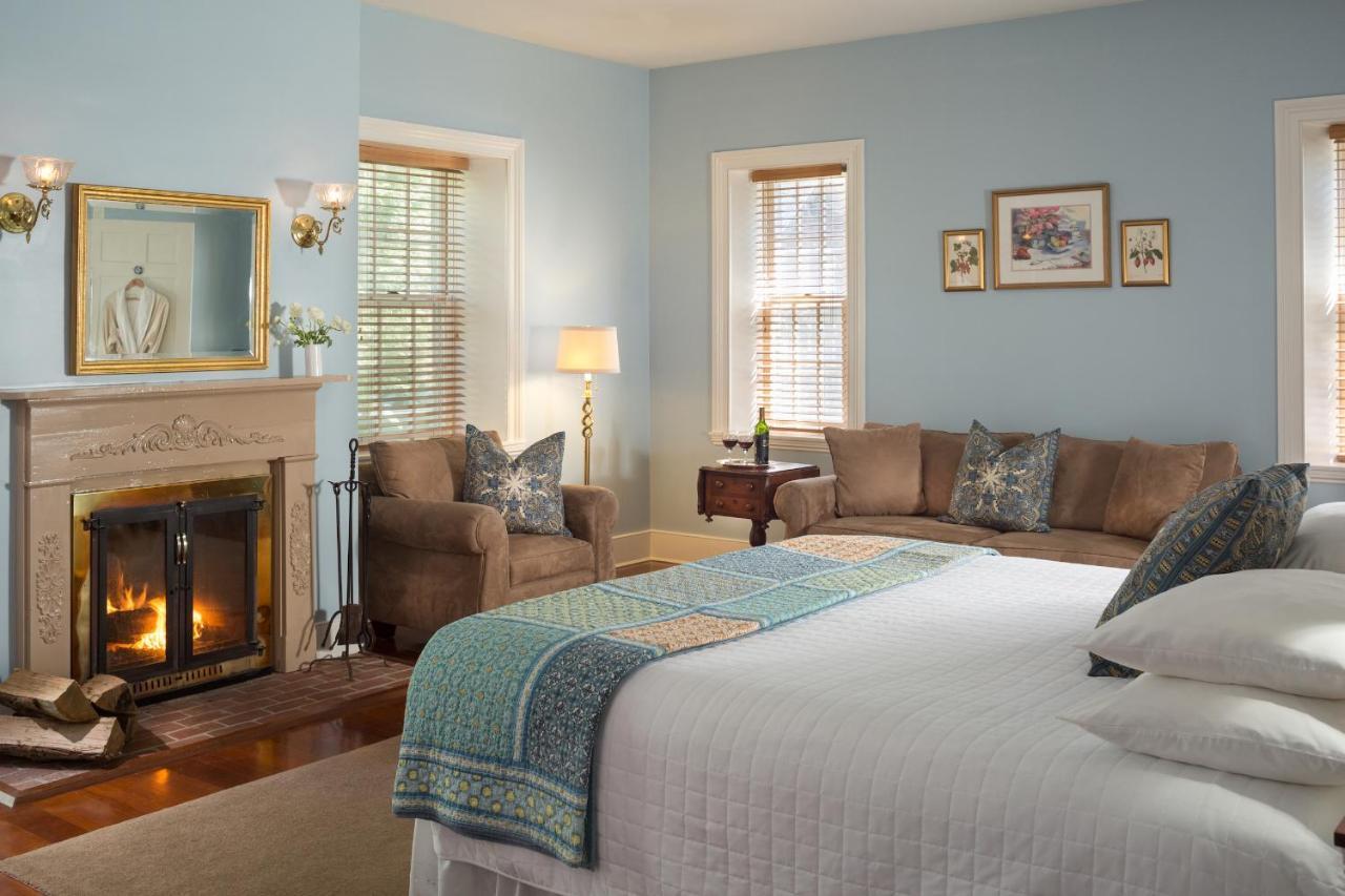 Brampton 1860 Bed and Breakfast Chestertown Buitenkant foto