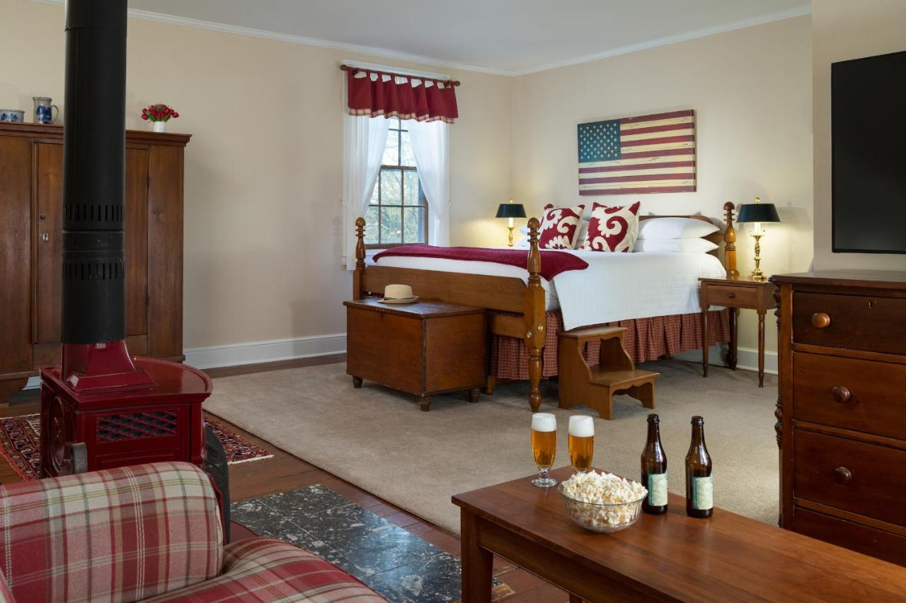 Brampton 1860 Bed and Breakfast Chestertown Buitenkant foto