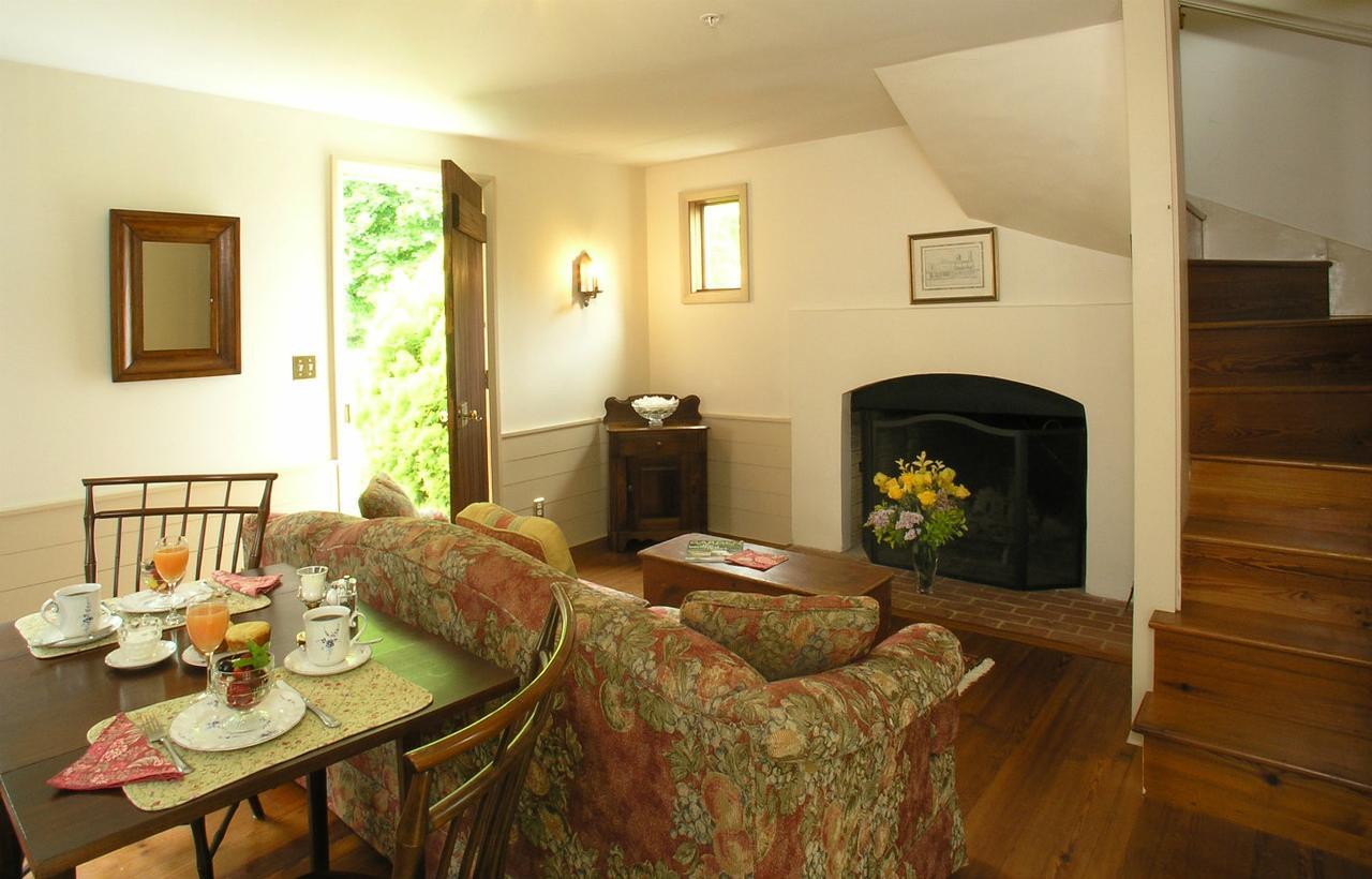 Brampton 1860 Bed and Breakfast Chestertown Buitenkant foto